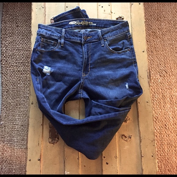 NWOT OLD NAVY ROCKSTAR STRETCH BODYCON MIDRISE SKINNY RIPPED DENIM JEANS 4 - Picture 1 of 3